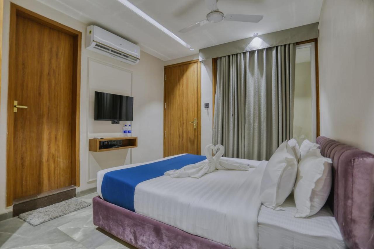 Hotel Pavilion Indore